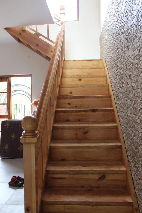 Winter Woods Cottages - 3-Bedroom Homestay Shitlakhet Dış mekan fotoğraf