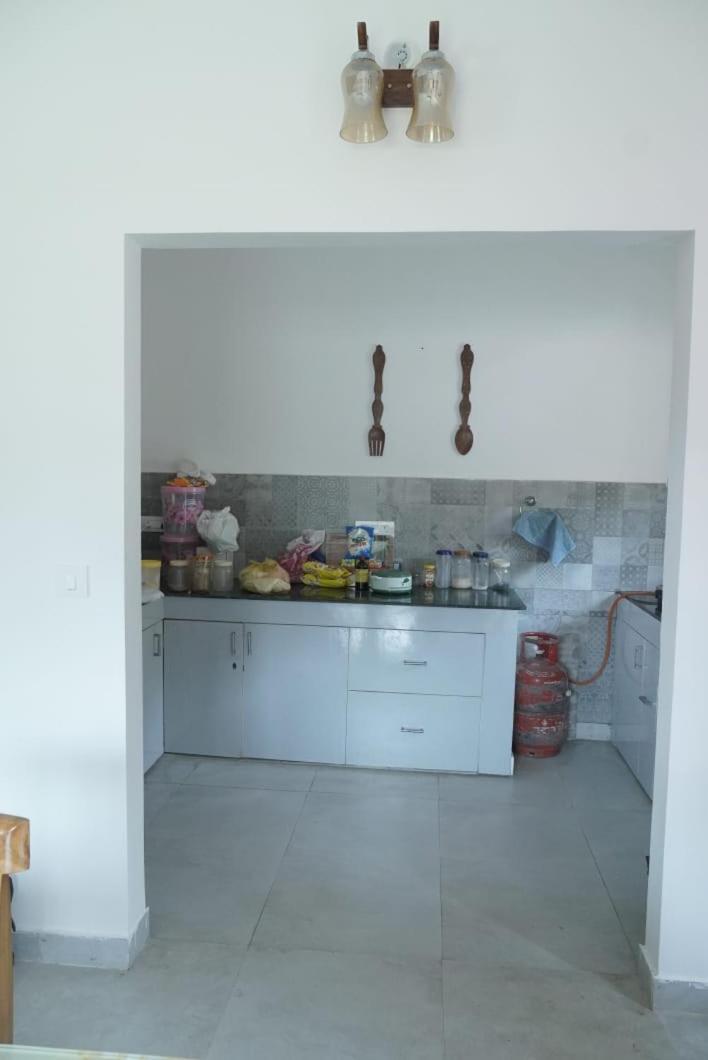 Winter Woods Cottages - 3-Bedroom Homestay Shitlakhet Dış mekan fotoğraf
